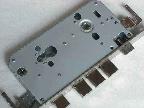 洱源24小时上门开锁公司